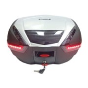 KUFER CENTRALNY HF E68 SILVER 48L ŚWIATŁO STOP LED