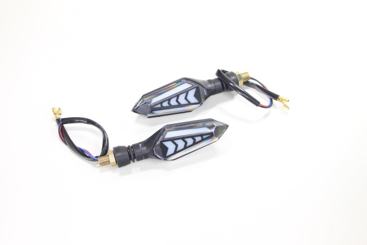 KIERUNKOWSKAZY LED HY-1907A M10 Z WBUDOWANYM PRZERYWACZEM.jpg