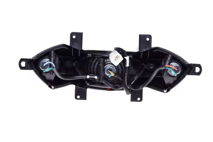 lampa-tyl-do-peugeot-kisbee_3.webp